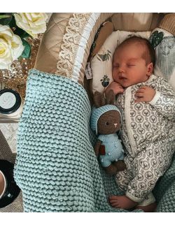 Kokon niemowlęcy kremowy pikowany velvet z koronką