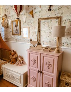 Drewniana lampka do pokoju dziecięcego w kształcie lisa