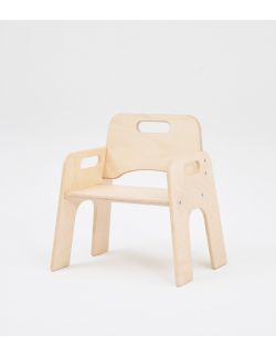 krzesełko-drewniane-smallhumandesign