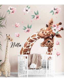 Żyrafa z mamą, kwiaty