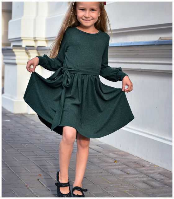 urokliwa sukienka dziewczęca z kokardą w pasie - zielona