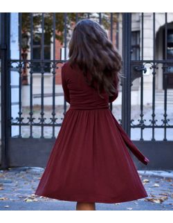 kopertowa sukienka midi z dekoltem w kształcie litery V - burgund
