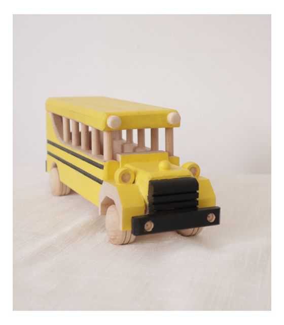 Drewniany autobus