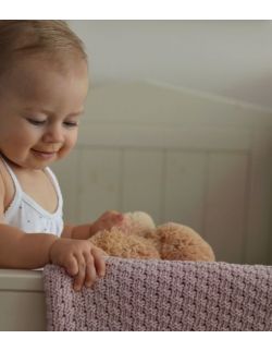 Mięciutki i delikatny kocyk tkany dla niemowląt i dzieci- blady róż