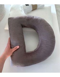 Poduszka velvet - litera D - kolory