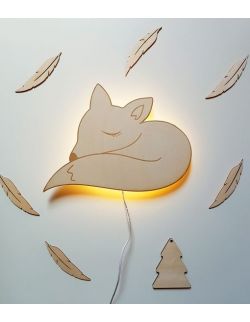 Drewniana lampka nocna - Śpiący lisek